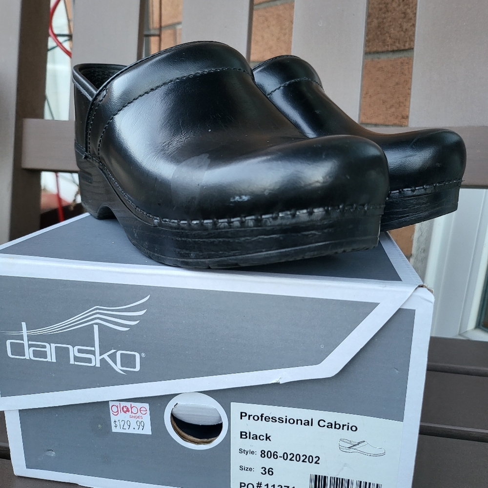 Dansko clogs - Picture 2 of 9
